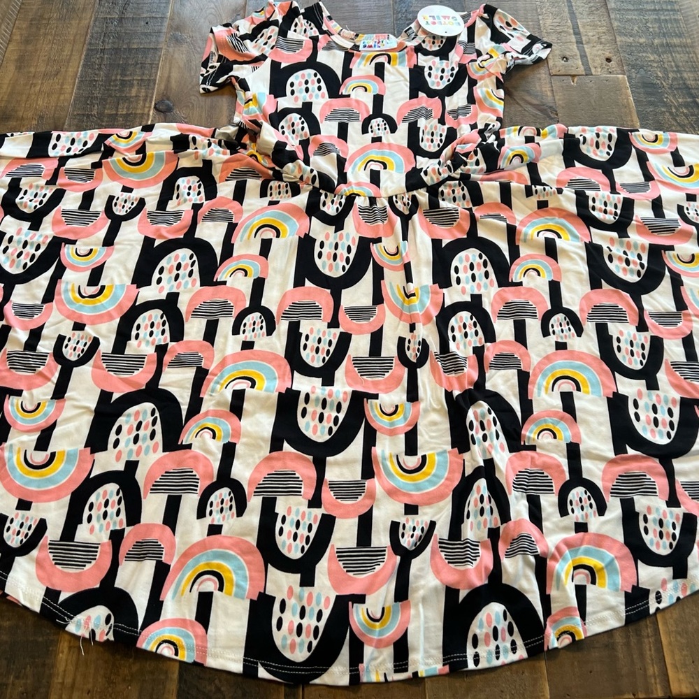 Dot Dot Smile size 3/4, 5/6 or 8/10 girls Rainbow Cap sleeve twirl dress New
